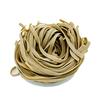 Nido de tagliatelle con...